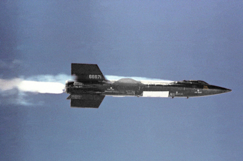 Illustration for article titled Outstanding photos of the X-15, the fastest manned rocket plane ever